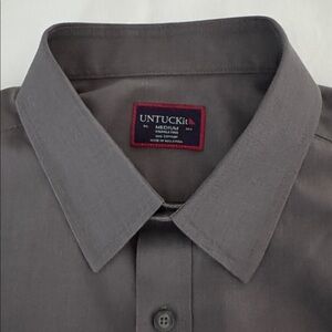 UNTUCKit Men's Gray Dress Shirt with Point Collar ~ Medium